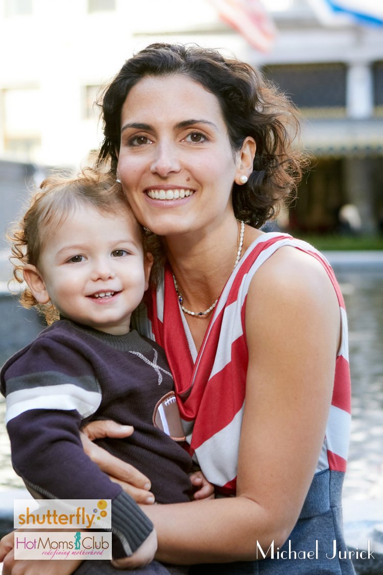 Shutterfly & Hot Moms Club Family Photo day photographs by top New York Photographer Michael Jurick