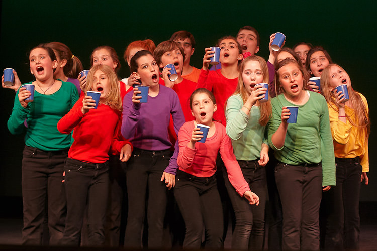 photo of Applause NY teen performance photographed by Michael Jurick