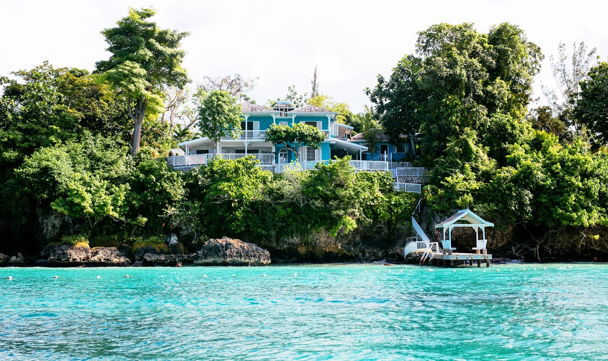 Photos of Ocho Rios, Jamaica by top New York Photographer Michael Jurick