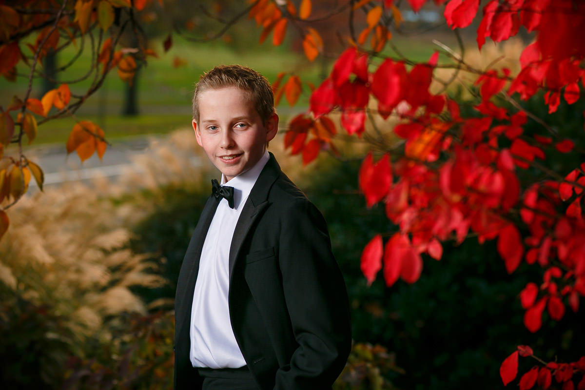 Amazing Bar Mitzvah photos at Fresh Meadows Country Club by top New York Photographer Michael Jurick