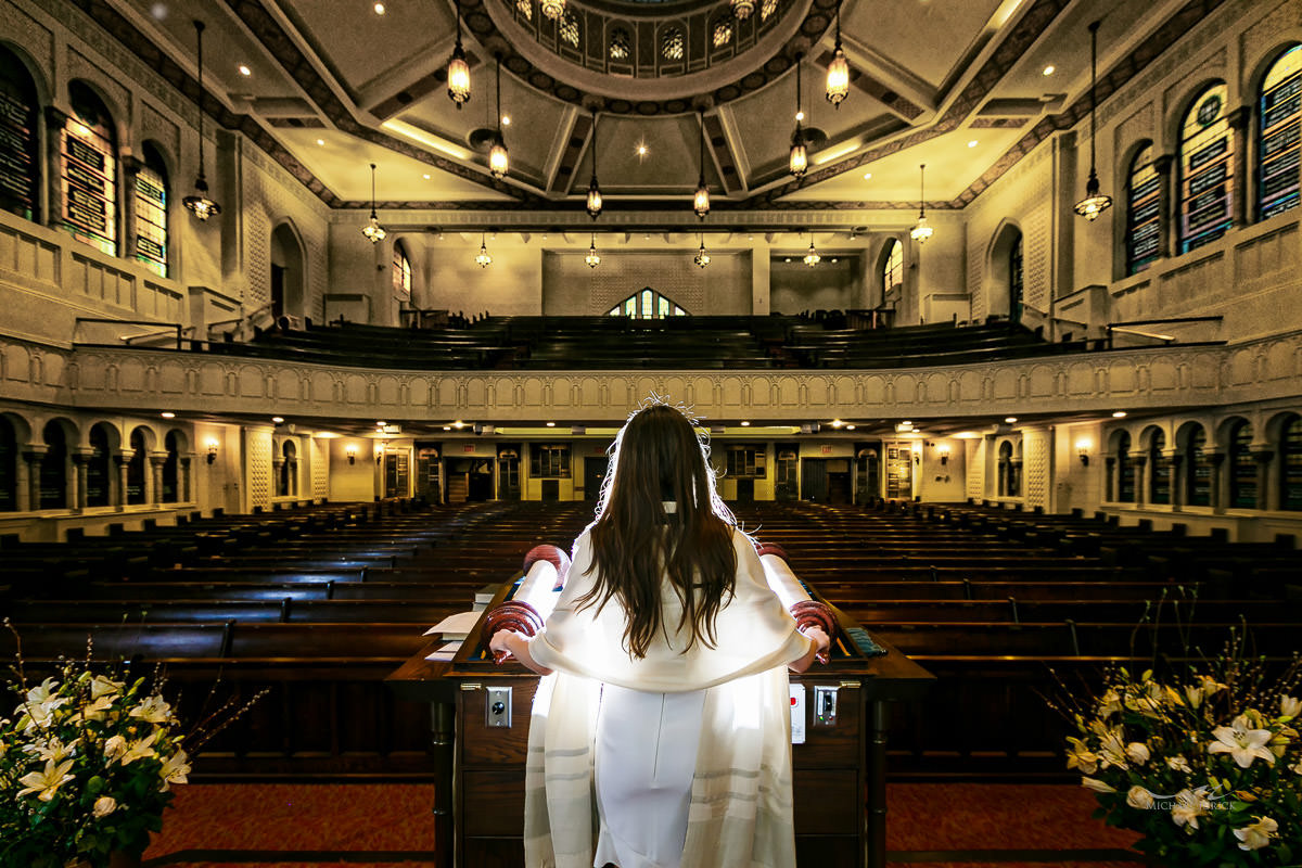 Bat Mitzvah Photographs by top New York Photographer Michael Jurick