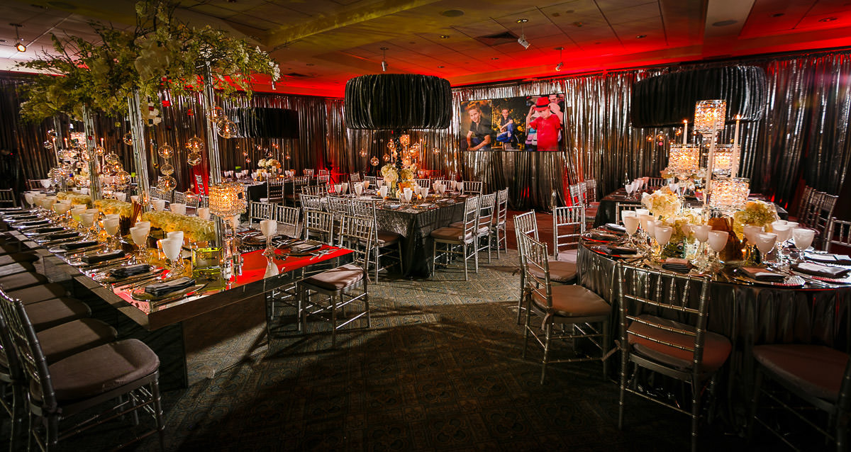 Amazing Bar Mitzvah photos at Fresh Meadows Country Club by top New York Photographer Michael Jurick
