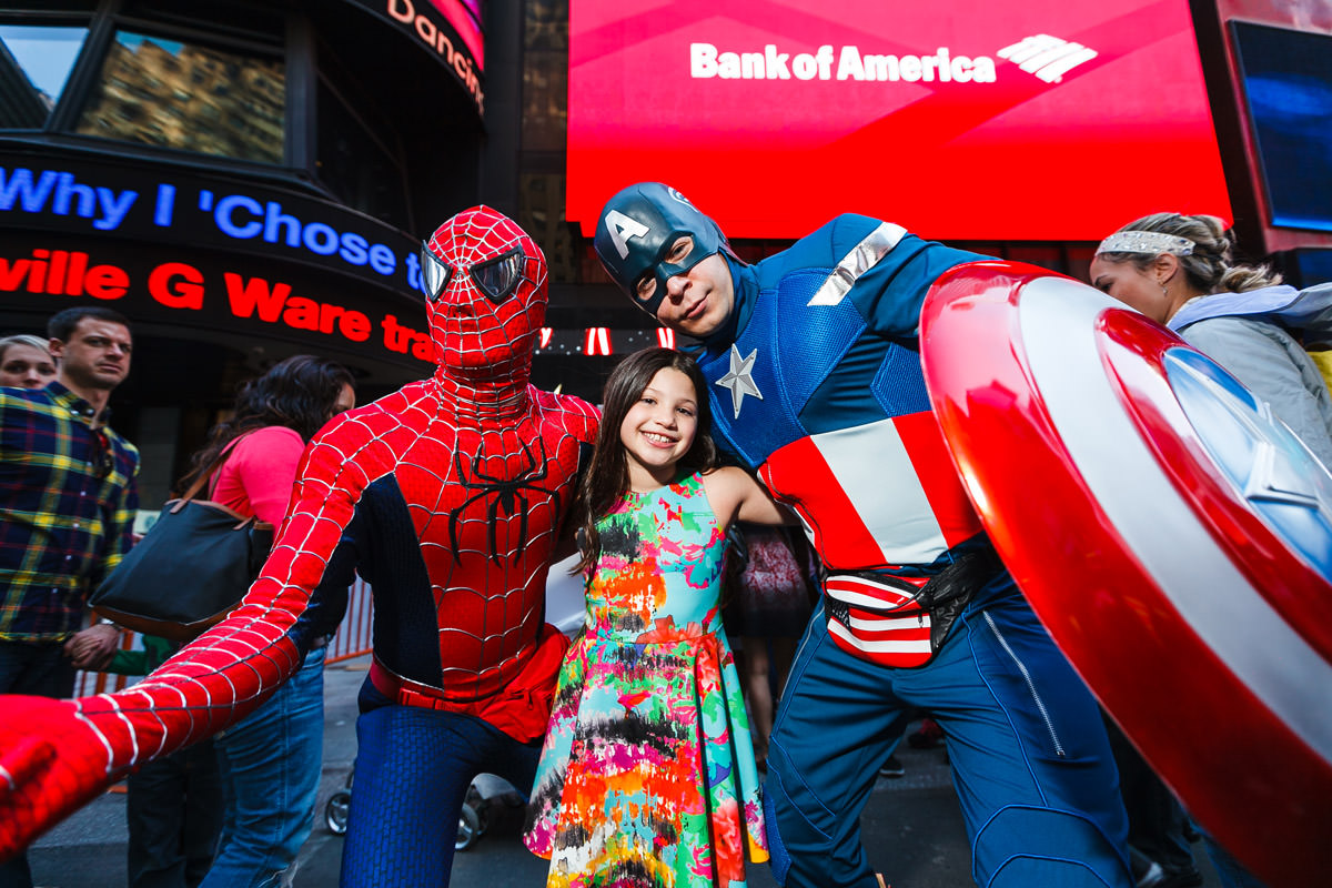 Stellar Bat Mitzvah party photography by top New York Photographer Michael Jurick