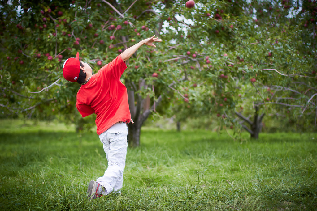 apple orchards photo of jonah and eden jurick by top New York Photographer Michael Jurick