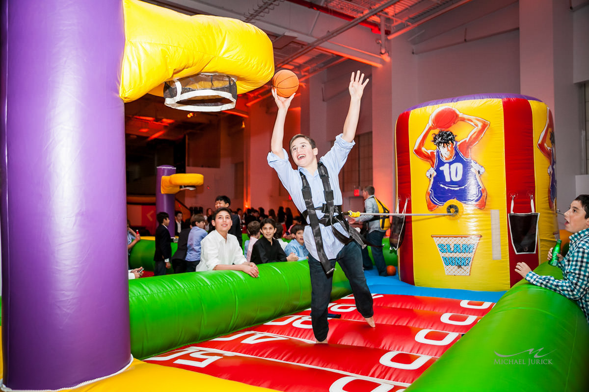 Rockin Bar Mitzvah at Basketball City by top New York Photographer Michael Jurick