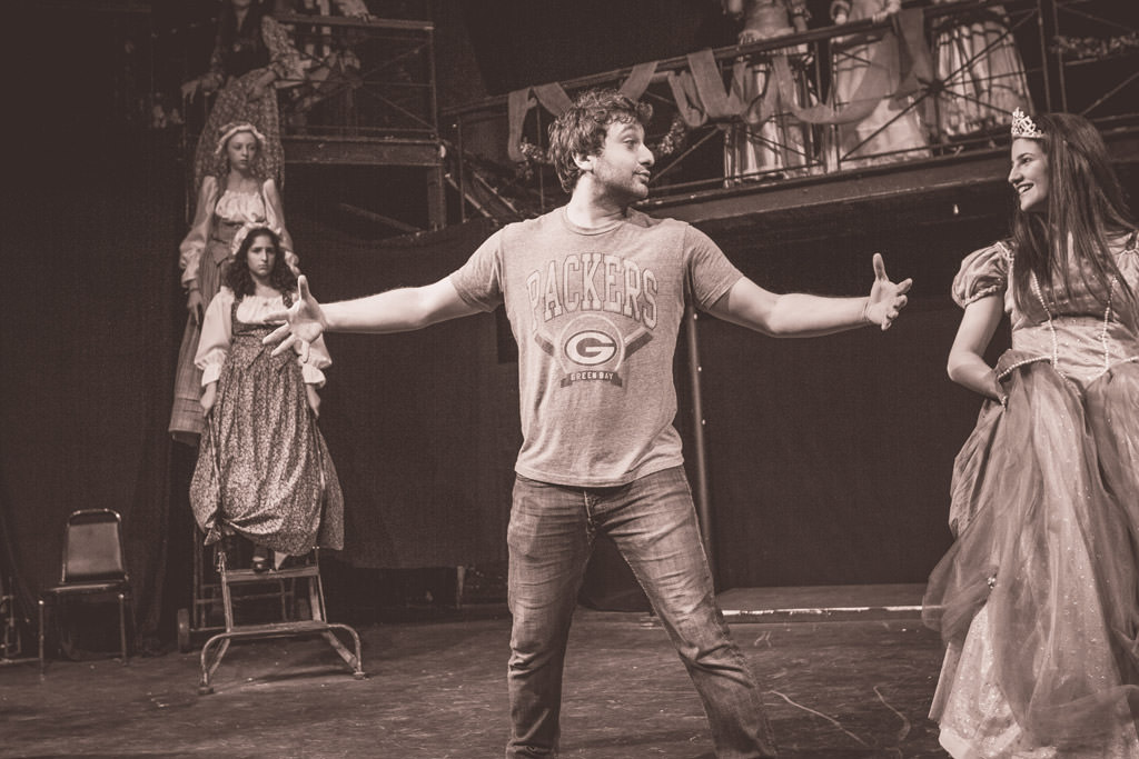 Photos of Applause Theater Workshops by top New York Photographer Michael Jurick