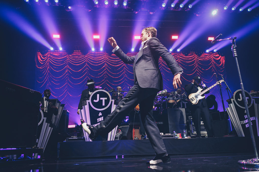 Live photos of Justin Timberlake's super stealth Cinco De Mayo show at Roseland Ballroom, May 5, 2013. by top New York Photographer Michael Jurick