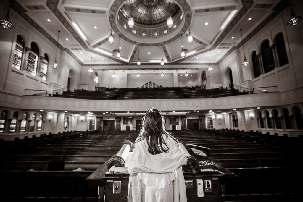 Bat Mitzvah photos at Center 548 by top New York Photographer Michael Jurick