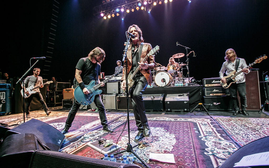 Photos of the Sound City Players at the Hammerstein Ballroom, New York City by top New York Photographer Michael Jurick