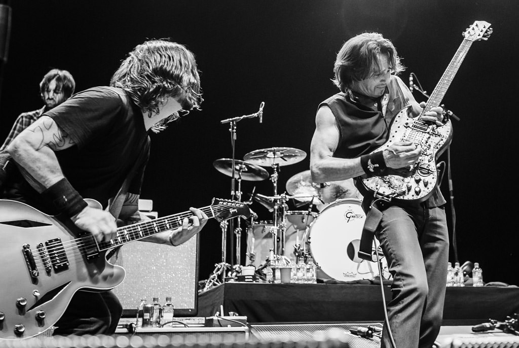 Photos of the Sound City Players at the Hammerstein Ballroom, New York City by top New York Photographer Michael Jurick