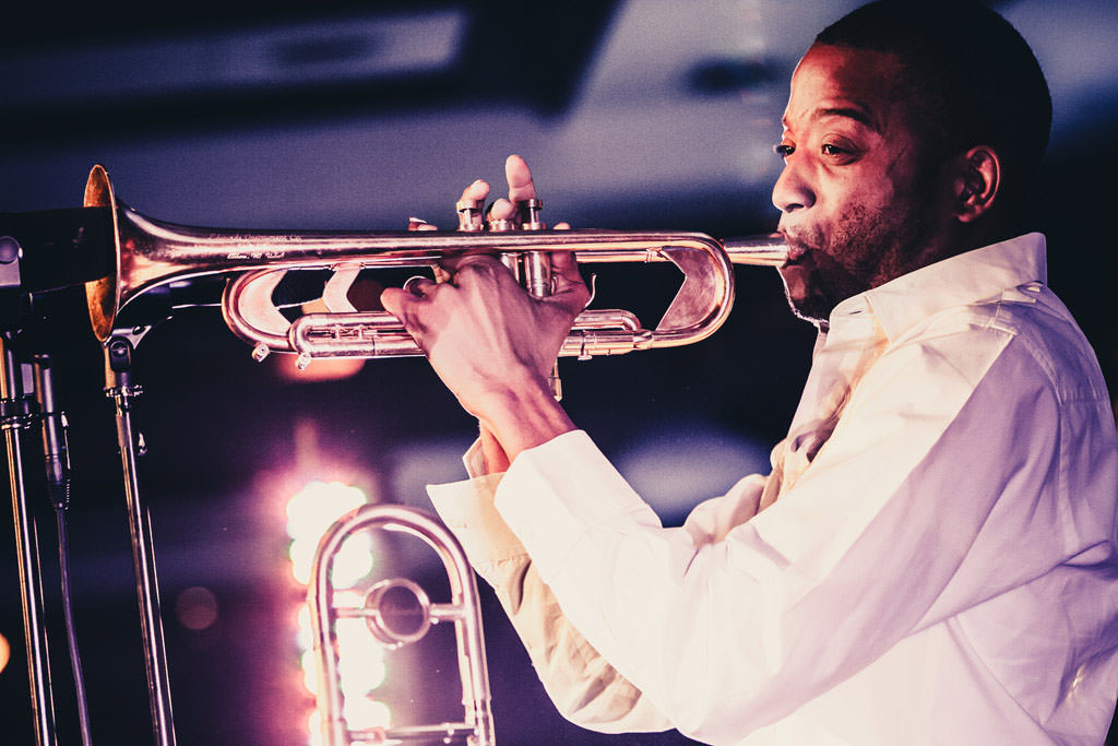 photos of Tulane Beads on Broadway 2013 with Trombone Shorty by top New York Photographer Michael Jurick