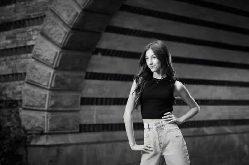 03-chloe-z-social